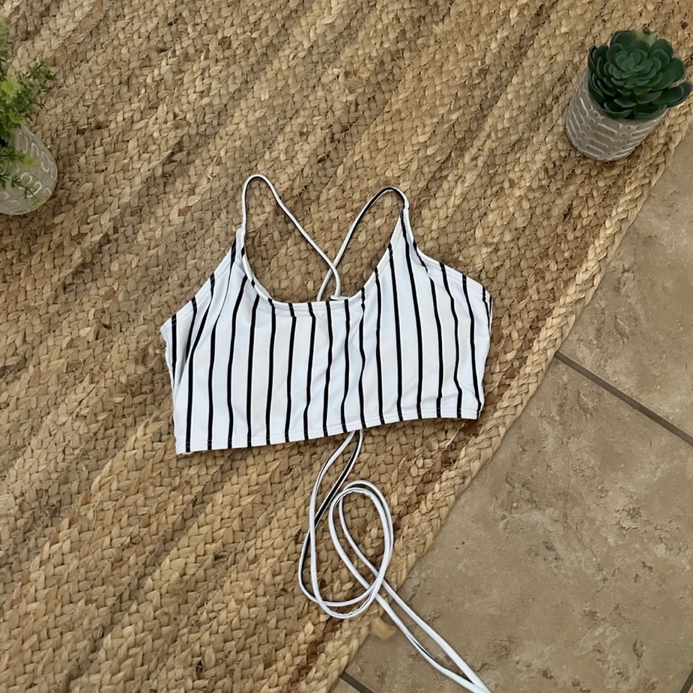STRIPED BIKINI TOP
